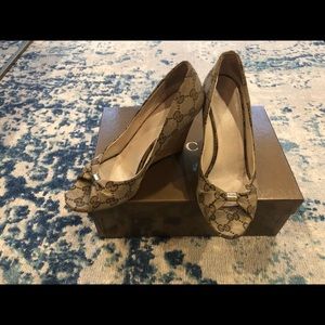 Gucci Canvas Wedge-Size 6